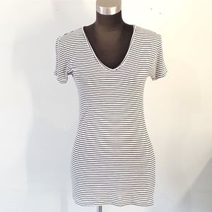 Zenana Outfitters Stripe Top